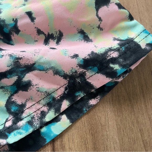 Boys Swim Trunks, Size S, Tie Dye Bathing Suit, Shorts, Art Class 6/7 - Picture 2 of 12